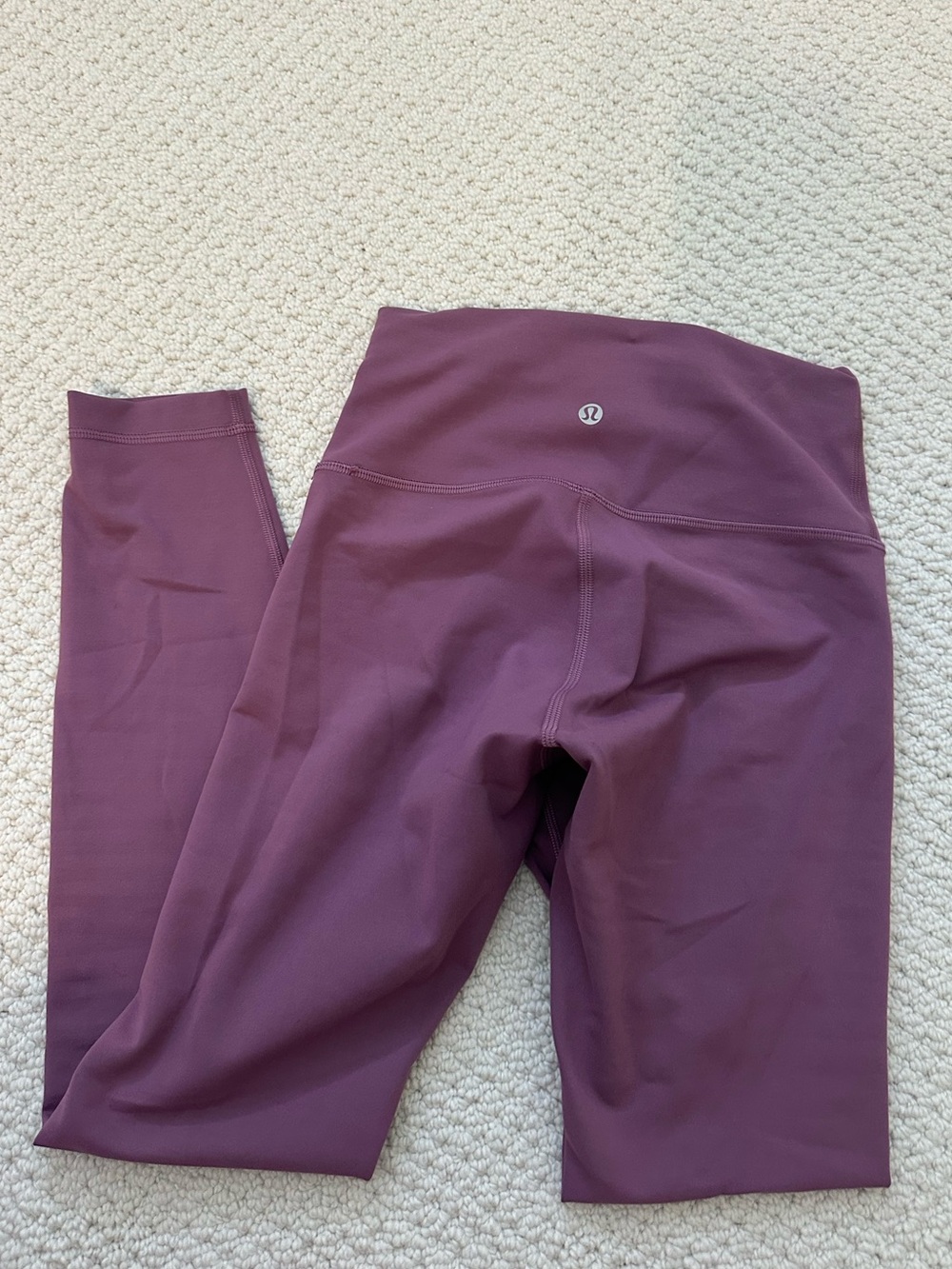 Lululemon Purple winder train Leggings size 4
